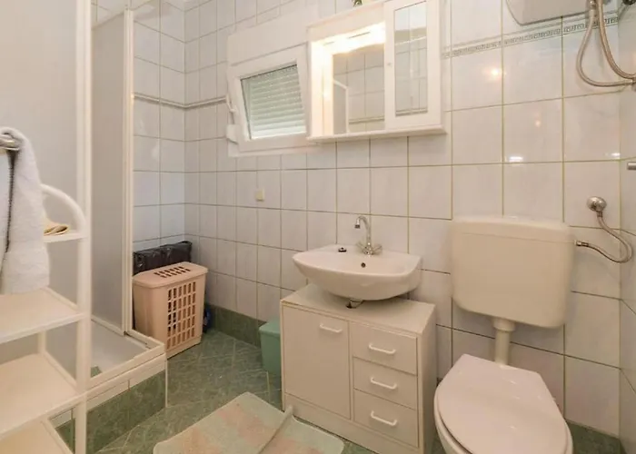 Charming Dokoza - Two Bedroom With Terrace *