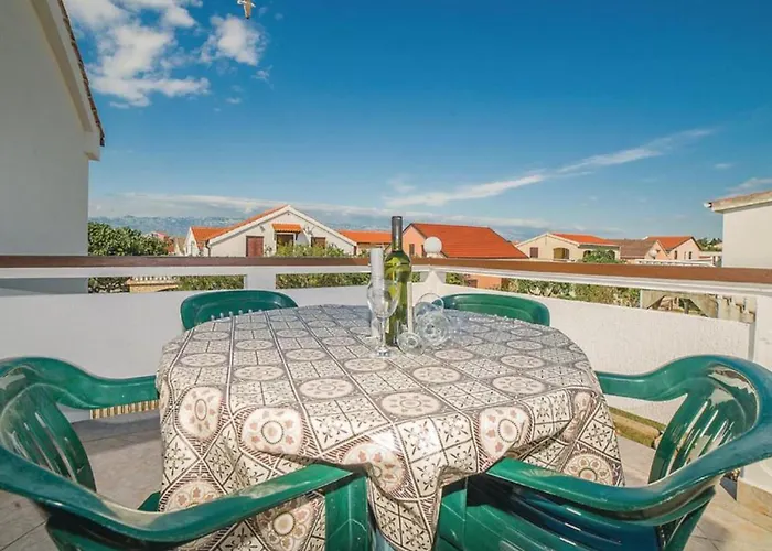 Charming Dokoza - Two Bedroom With Terrace *